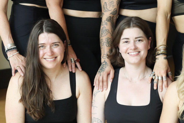 Read more about the article Beginner Yoga Classes in Queen Anne: What to Expect on Day One